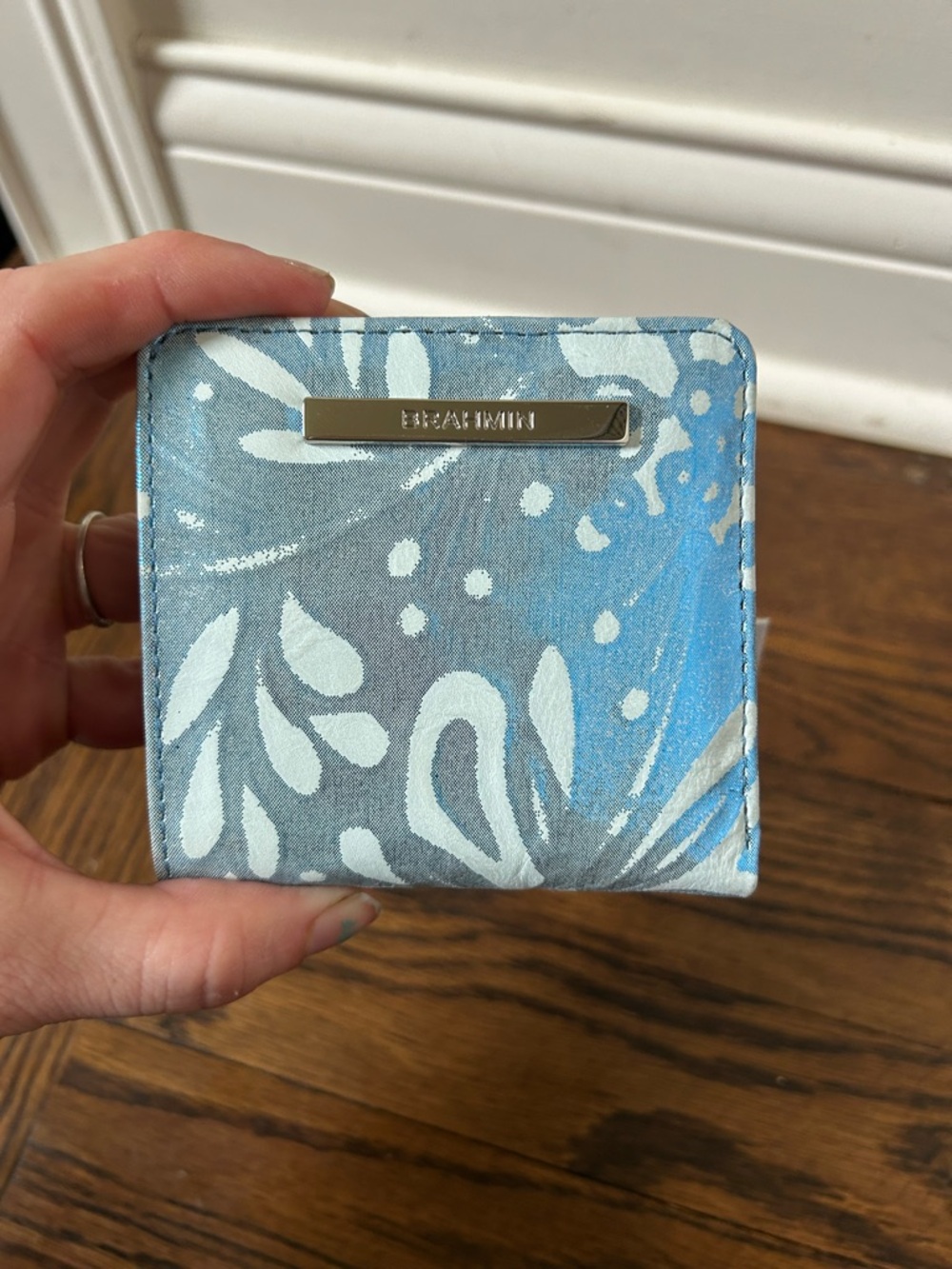 NWT Brahmin Jane Bellbottom Blue Lucent Mini Bifold Snap Wallet Iridescent Snake